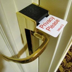 Controlling Privacy Setting in Ubuntu with Gnome Activity Log Manager